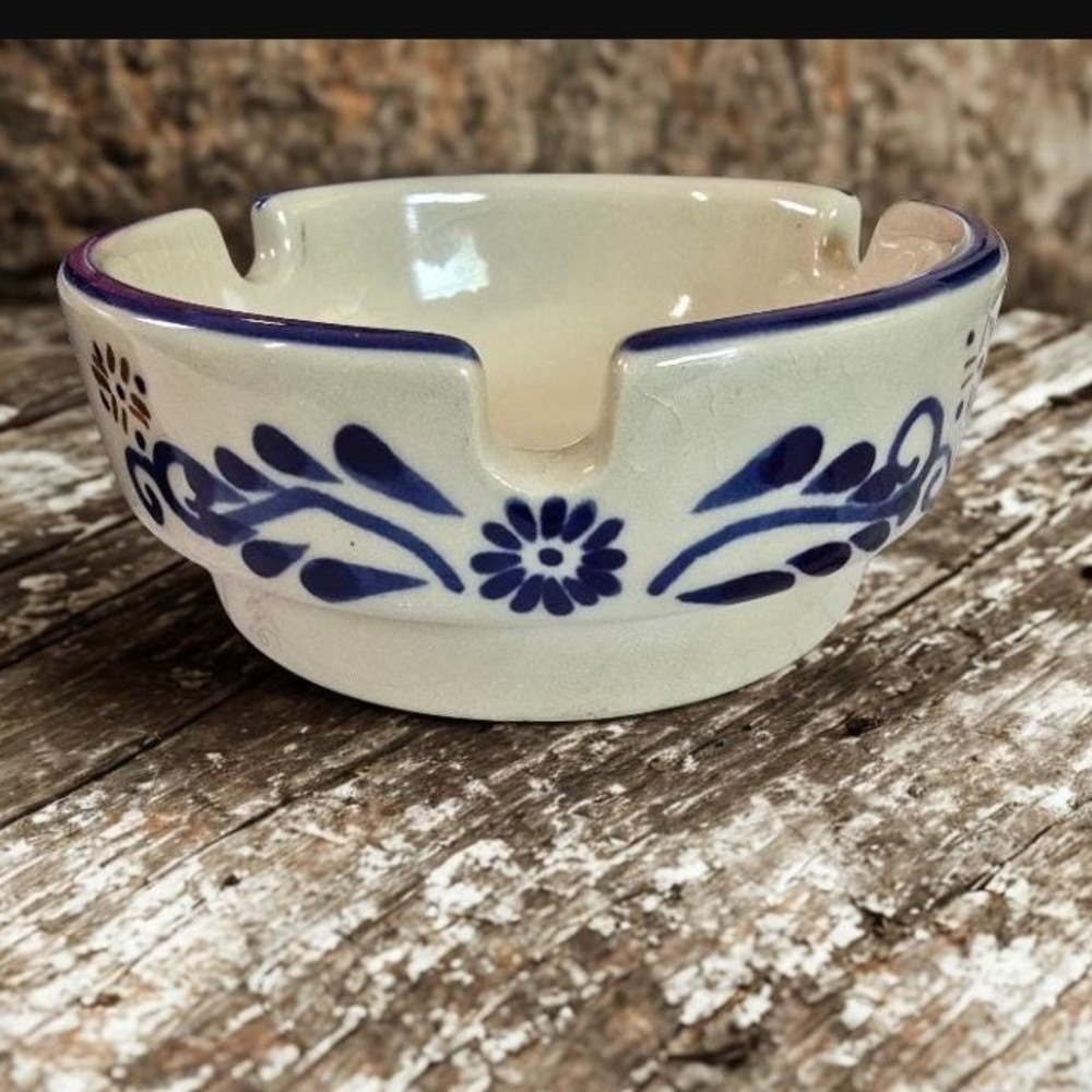 Floral Mexican Folk Art Ashtray Vintage Talavera Hand Painted Ceramic Blue 4.25"